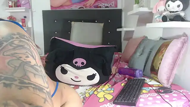 SnowxxWhite Adlı Modelin Web Kamerası Şovu