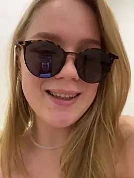 Chat XXX Live Little_Forest_ELF