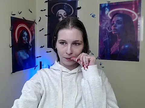StrangerGi's Live XXX Chat