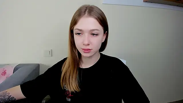 ElleLuv_ Adlı Modelin Canlı XXX Sohbeti