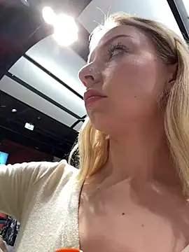 melissa_grr 即時 XXX 聊天