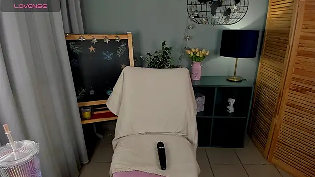 Aria69Stars: онлайн-секс-чат