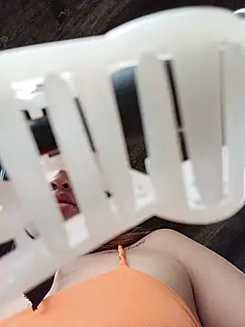 -Nicol Adlı Modelin Canlı XXX Sohbeti