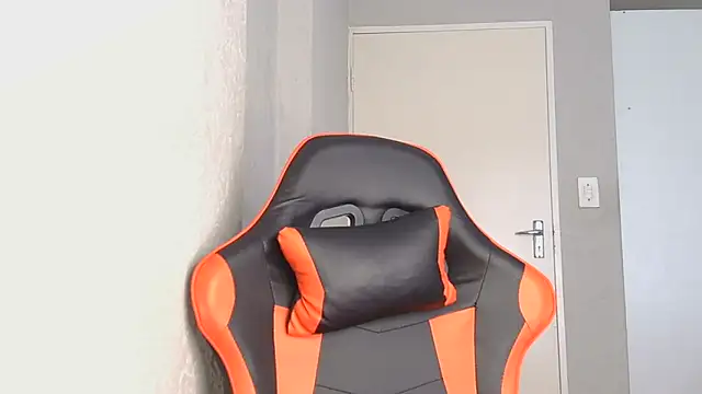 Ballenciaa: απευθείας συνομιλία ΧΧΧ