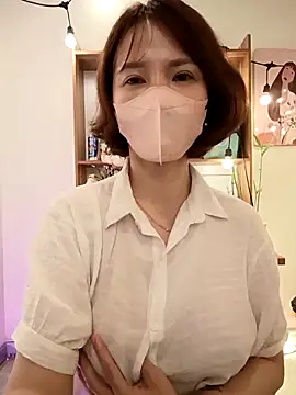 Emma_Linh's Live XXX Chat