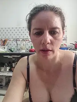 Nina_vallon: онлайн-секс-чат