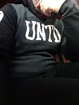 bajoderx585Oregano's Webcam Show