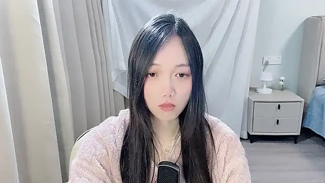 BoiI2u Adlı Modelin Canlı XXX Sohbeti