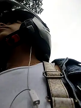 Chat +18 de publicdesiary ao vivo