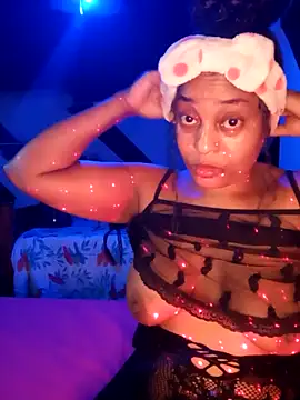 CHLOMA's Live XXX Chat