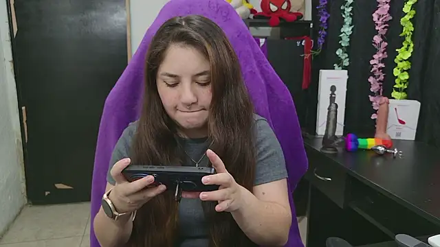 ann_bronw Adlı Modelin Canlı XXX Sohbeti