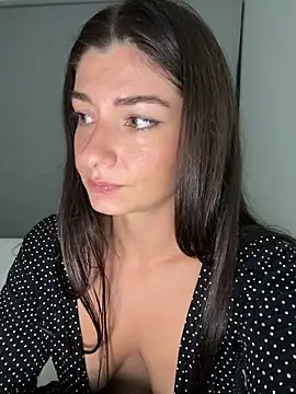 ninagracee: απευθείας συνομιλία ΧΧΧ