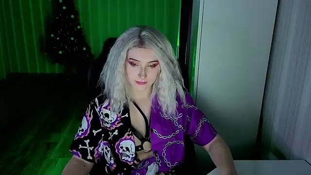 violet-siren-x: онлайн-секс-чат