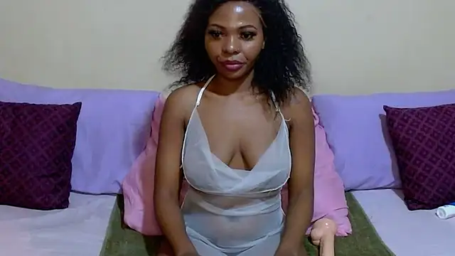 DiamondLuv29's Live XXX Chat
