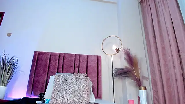 SeleneLujan Chat XXX live