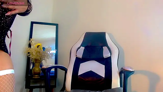 alexsandra_kiss' Webcam Show