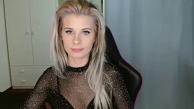 KristineGlow's Live XXX Chat