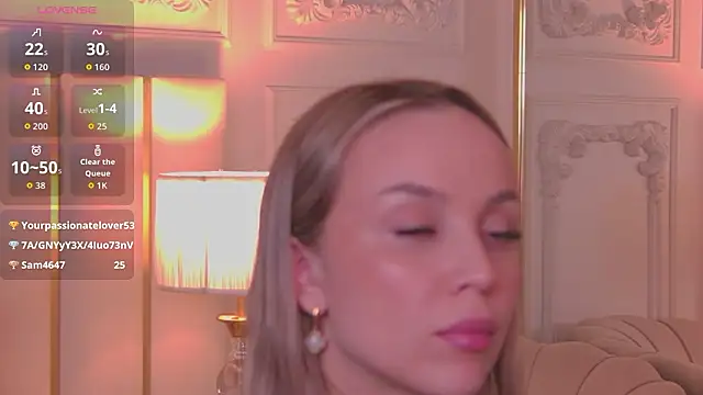 AnnaRow's Live XXX Chat