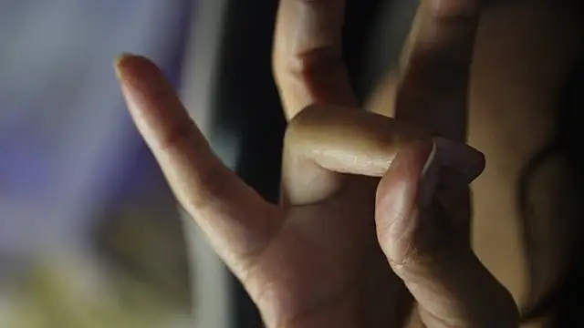 -AyeshaSinghania- élő XXX-chatje