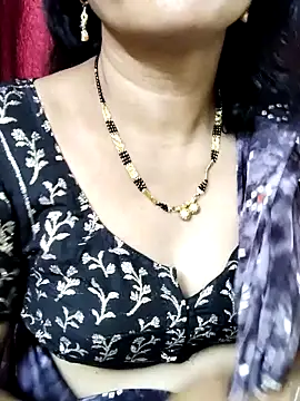 anuradha1432: διαδικτυακό σόου στην κάμερα