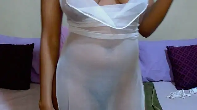 DiamondLuv29's Live XXX Chat