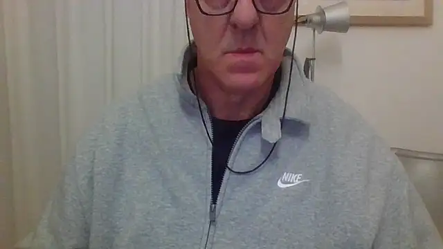 ANONIMO7735 – Live XXX-chat