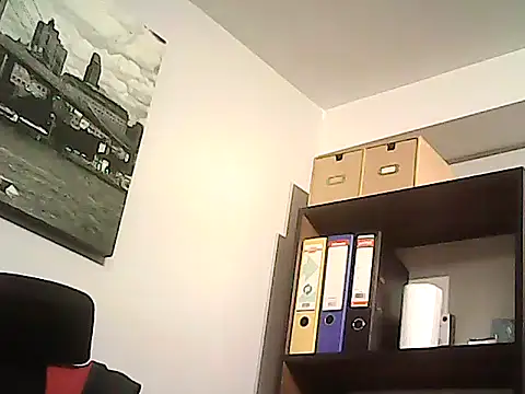 mastercharisma35 即時 XXX 聊天