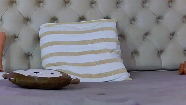 Chat XXX en directo de PlayfulShow