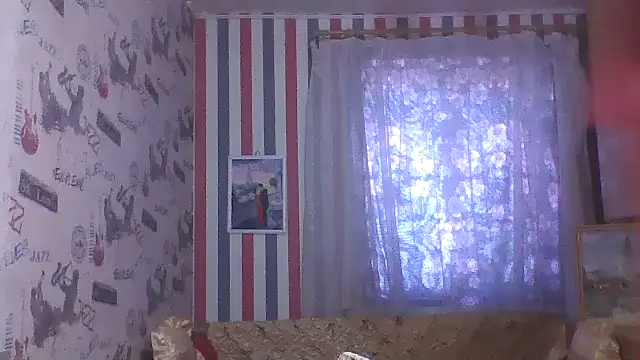 Amoretta 即時 XXX 聊天