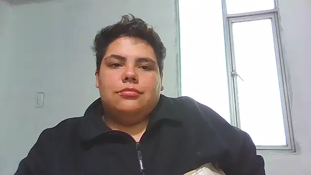 Hailey_Curvy Chat XXX in diretta