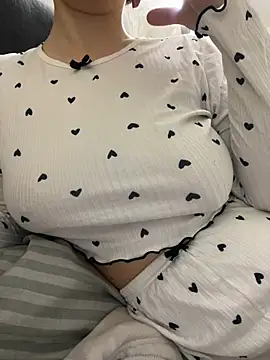 Chatroom XXX en direct de Majic_Maffin