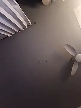 bimexpoexist élő XXX-chatje