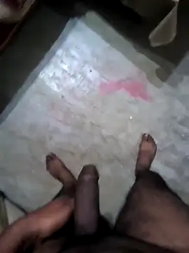 Chat +18 de Bull_For_Cuckold_Realmeet ao vivo