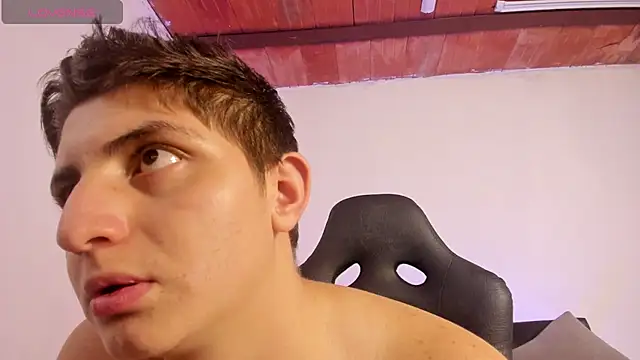 atilaepic's Live XXX Chat