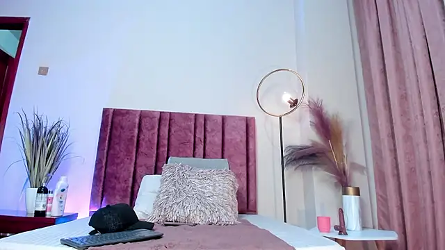 SeleneLujan live XXX chat