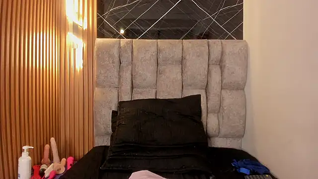 rosse_dl's Live XXX Chat