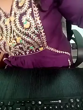 your-sameera's Live XXX Chat