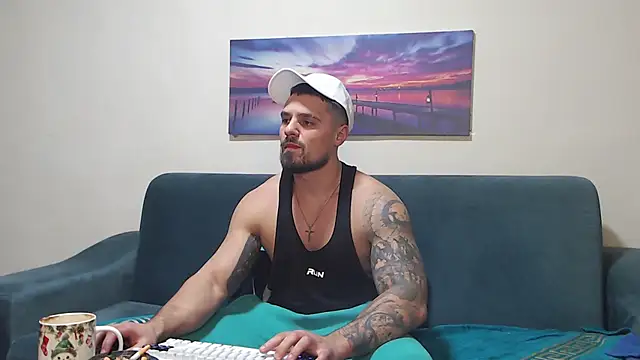 Tiberius_hunk webkamerás műsora