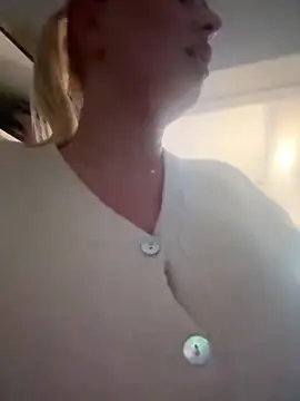 دردشة Aneri الجنسية المباشرة