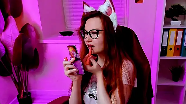 CarolGiggly Chat XXX live