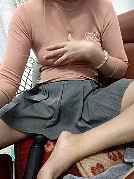 Haralushiaaa Chat XXX in diretta