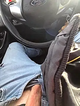 Titanhoottのウェブカメラショー