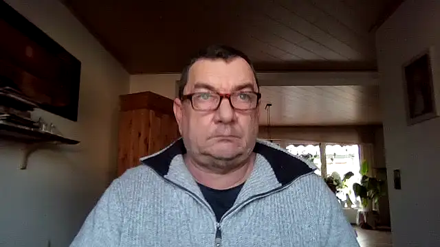 Nobbie444 Live XXX-Chat