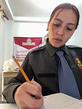 Emily-7_ Chat XXX live