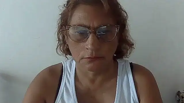 Chatroom XXX en direct de charrysexy1