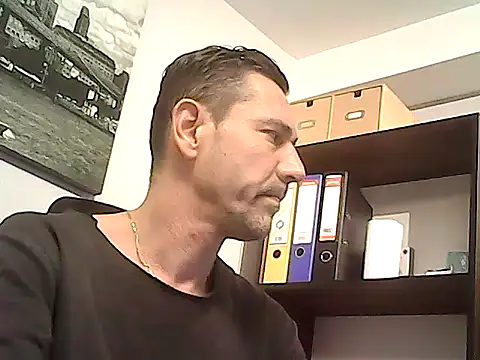 mastercharisma35 Chat XXX in diretta