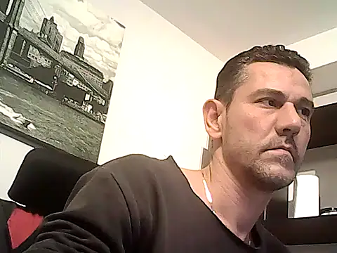 mastercharisma35: διαδικτυακό σόου στην κ άμερα