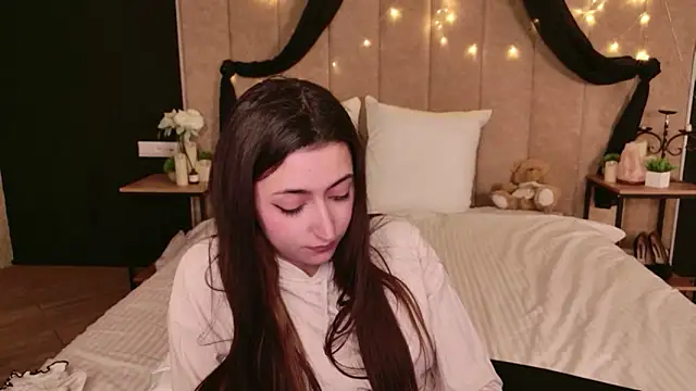 Gloria_Bendall live XXX chat