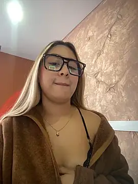 Miabonnett_'s Live XXX Chat