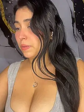 emmamilk6's Live XXX Chat